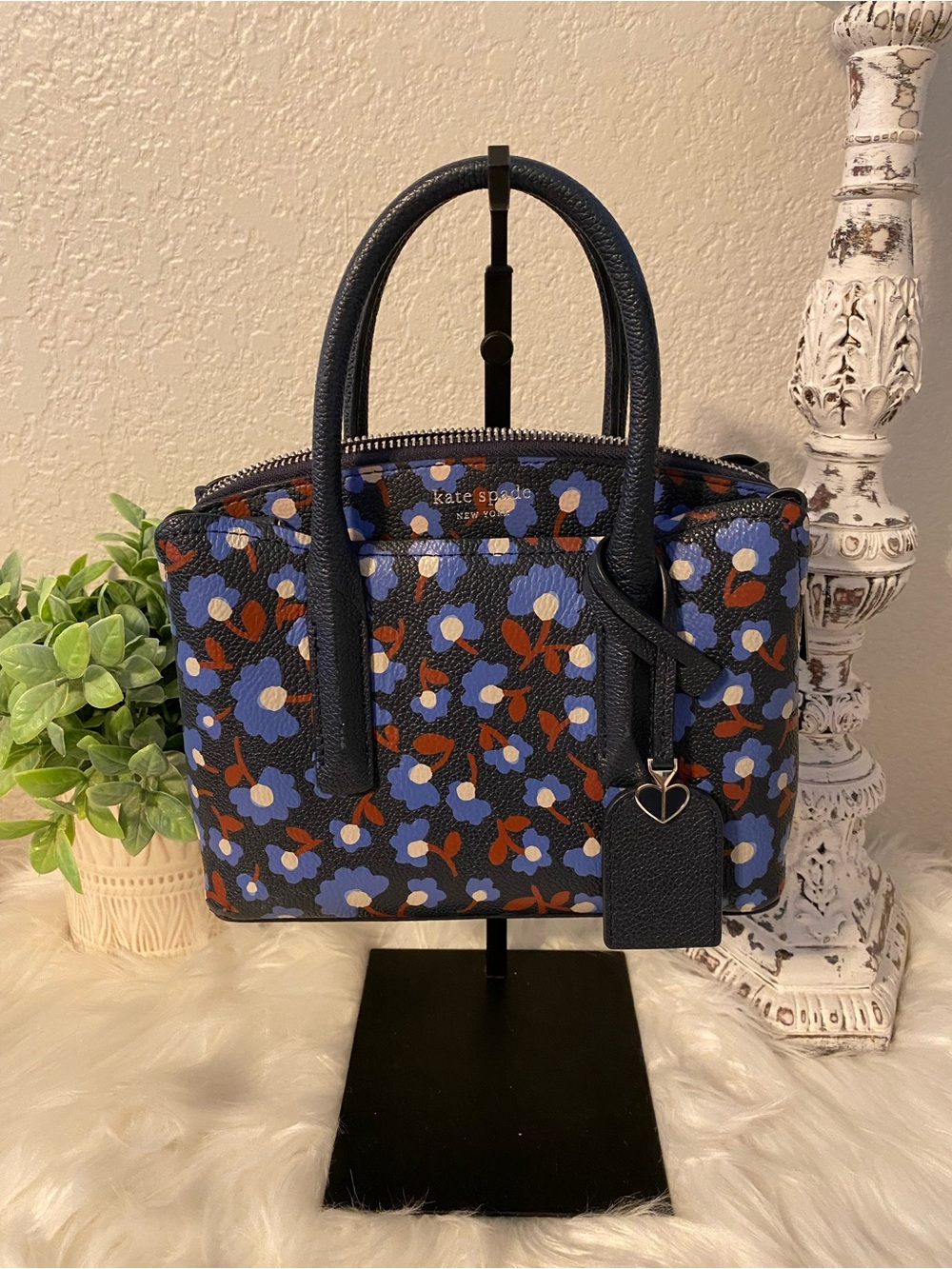 kate spade Blue Floral Small Satchel w/ adjustable detachable crossbody like new - Picture 2 of 15